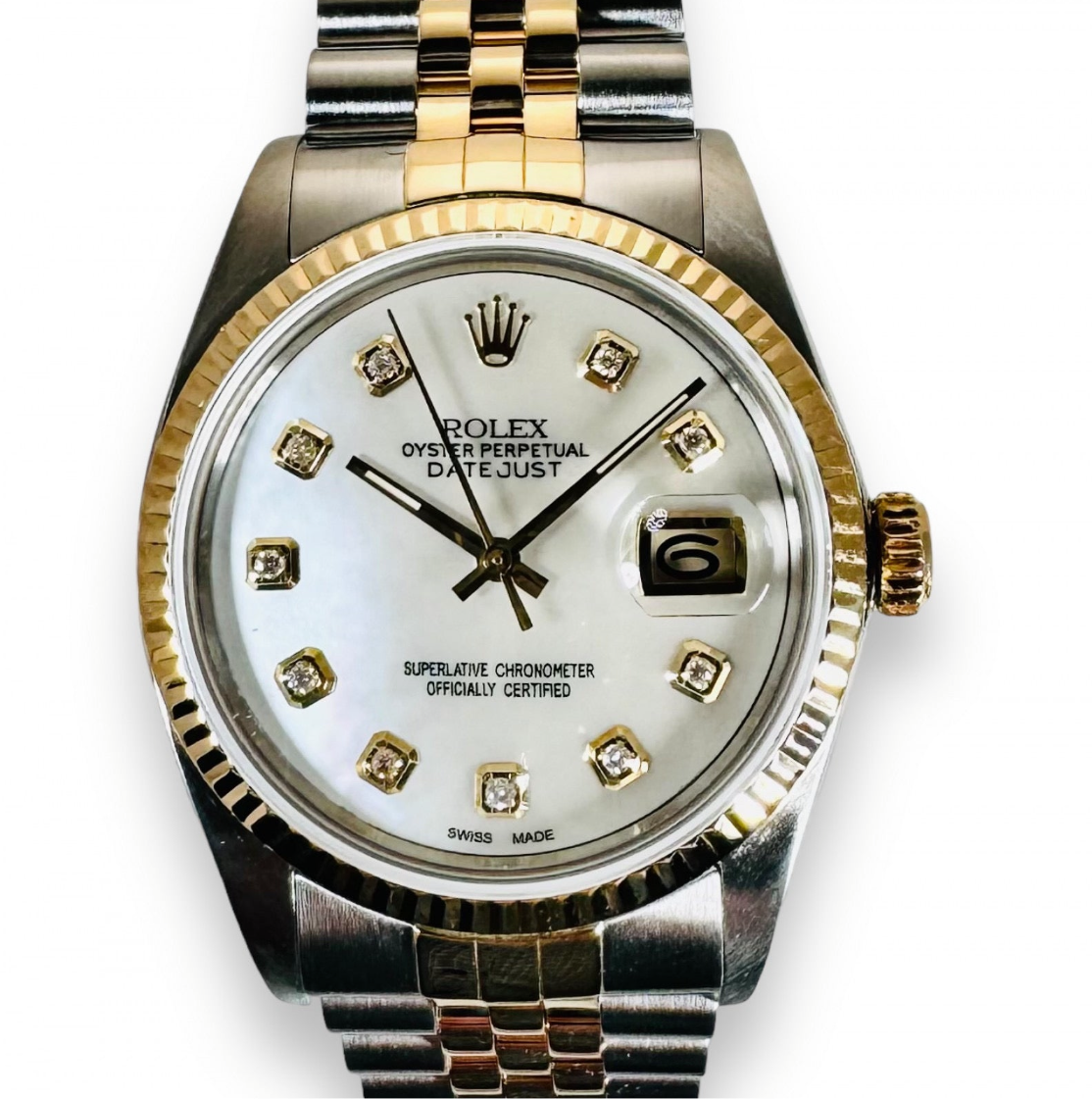 ROLEX DATEJUST 16013
MOTHER OF PEARL DIAMOND DIAL